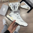 Tênis New Balance 9060 Premium – Branco com Cinza